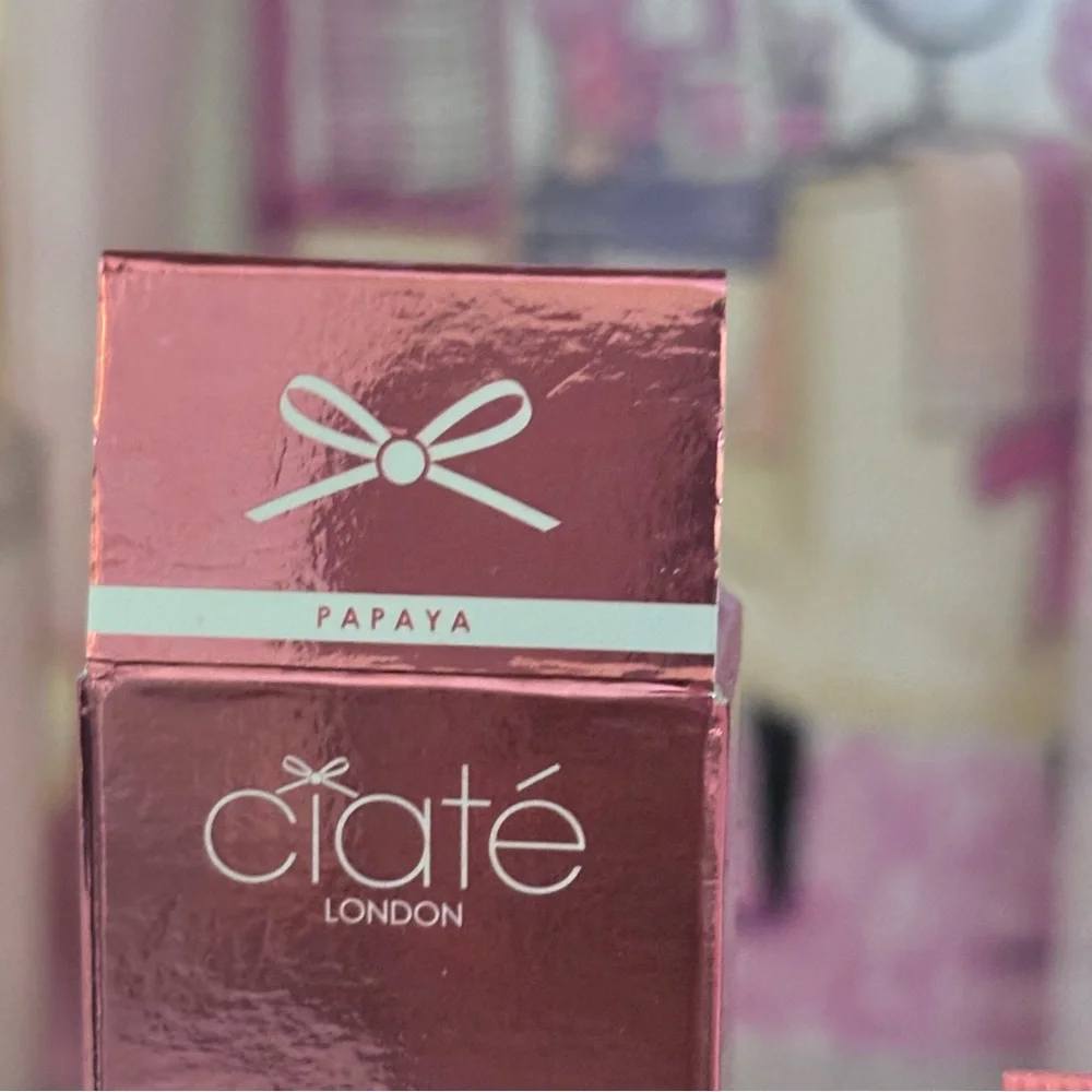 💝NIB Ciate Dewy Blush Glossy Cheek Tint -Papaya💝